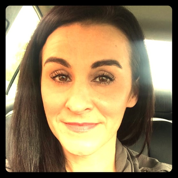 Meet your Posher, Susan - Picture 1 of 1